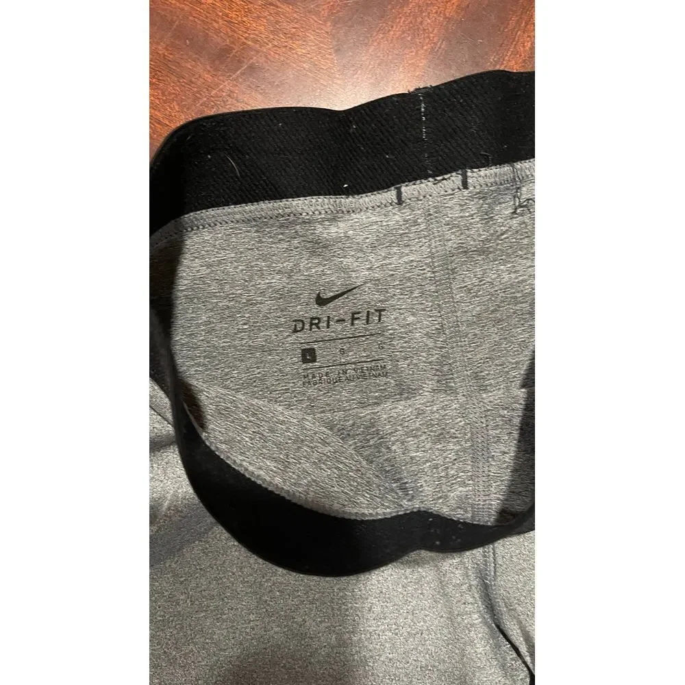 Nike dri-fit girls capri gray‎ leggings size large